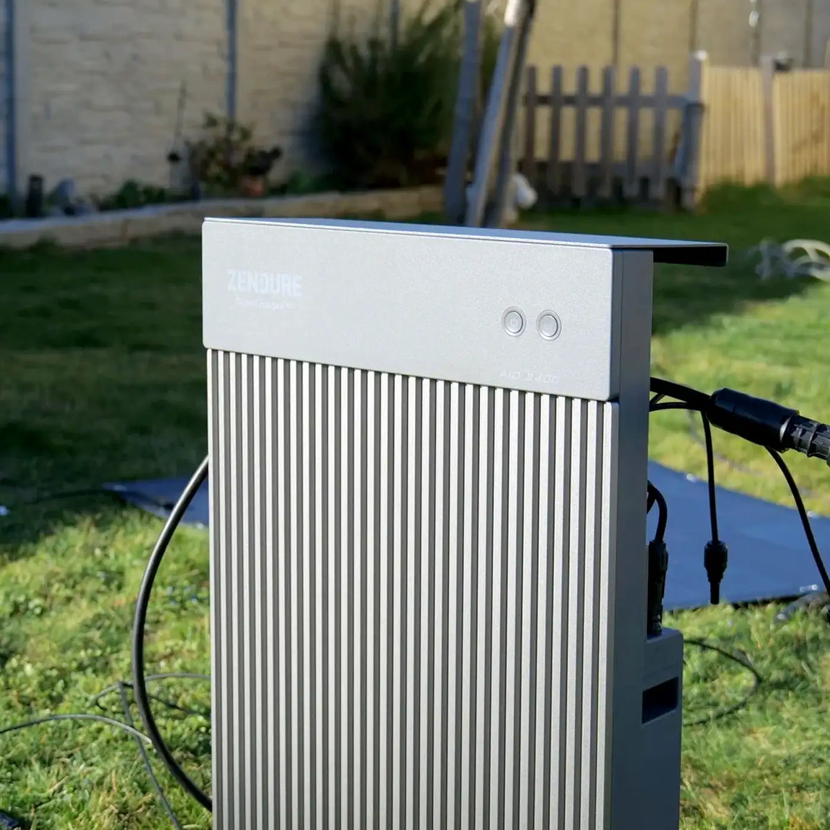 Zendure AIO 2400 All-In-One Speichersystem für Balkonkraftwerk